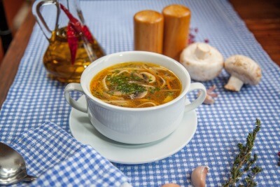 Домашняя лапша с курицей