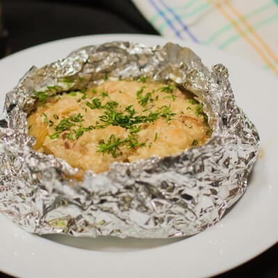 Мясо по-французски с курицей