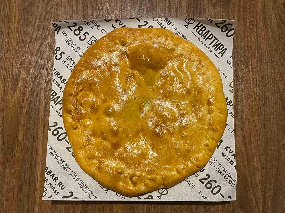 Пирог слоеный с курицей и картофелем