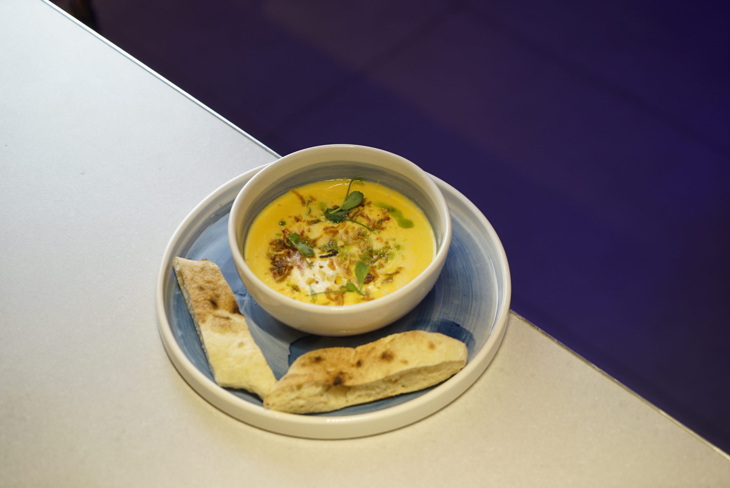 Кукурузный крем-суп с индейкой и беконом