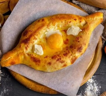 Хачапури по-аджарски