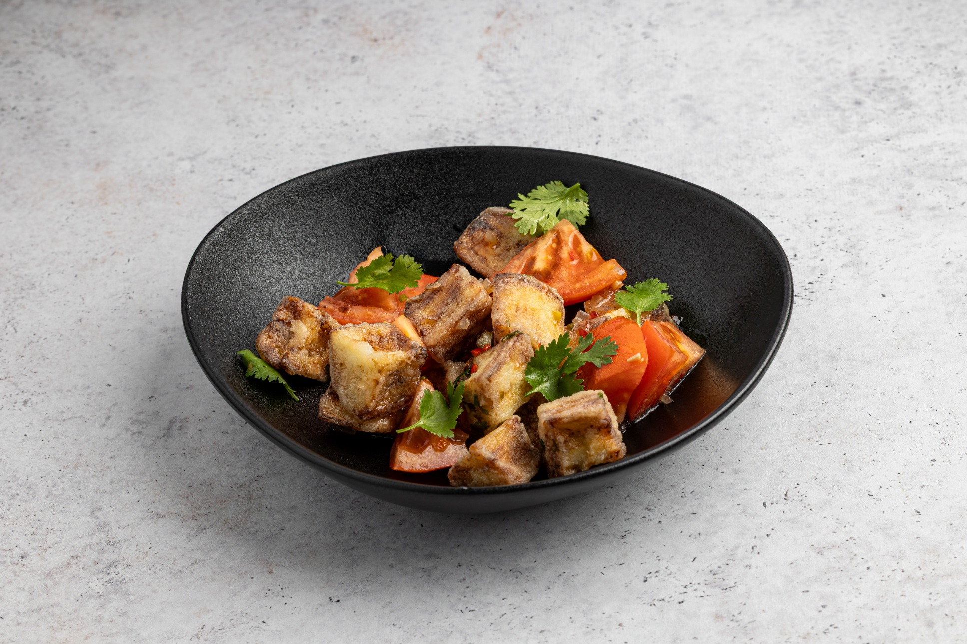 Салат с хрустящим баклажаном