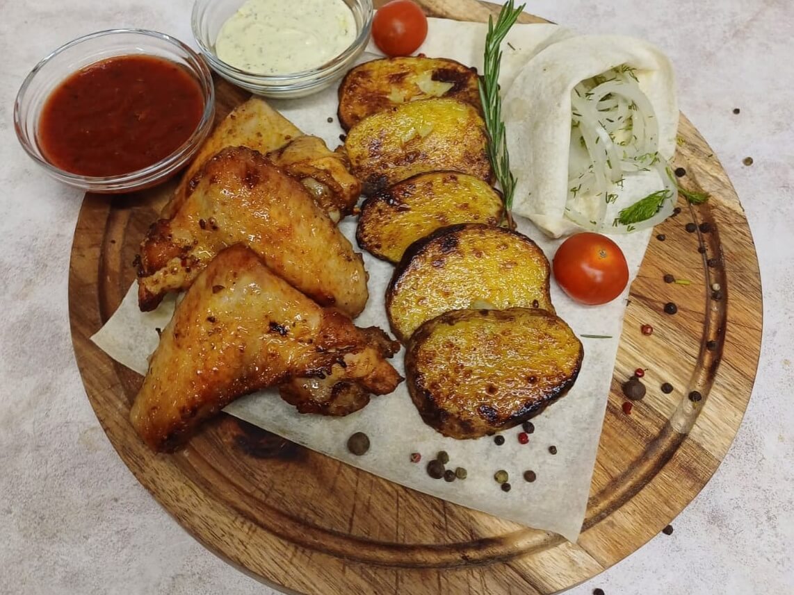 Ланч с крылышками