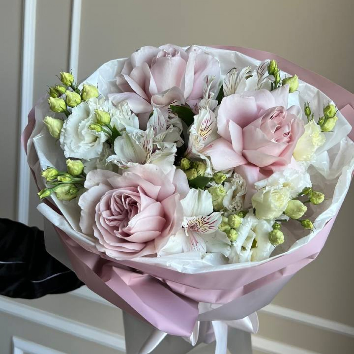 Авторский букет (предзаказ) 351