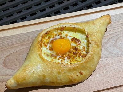 Хачапури по-аджарски