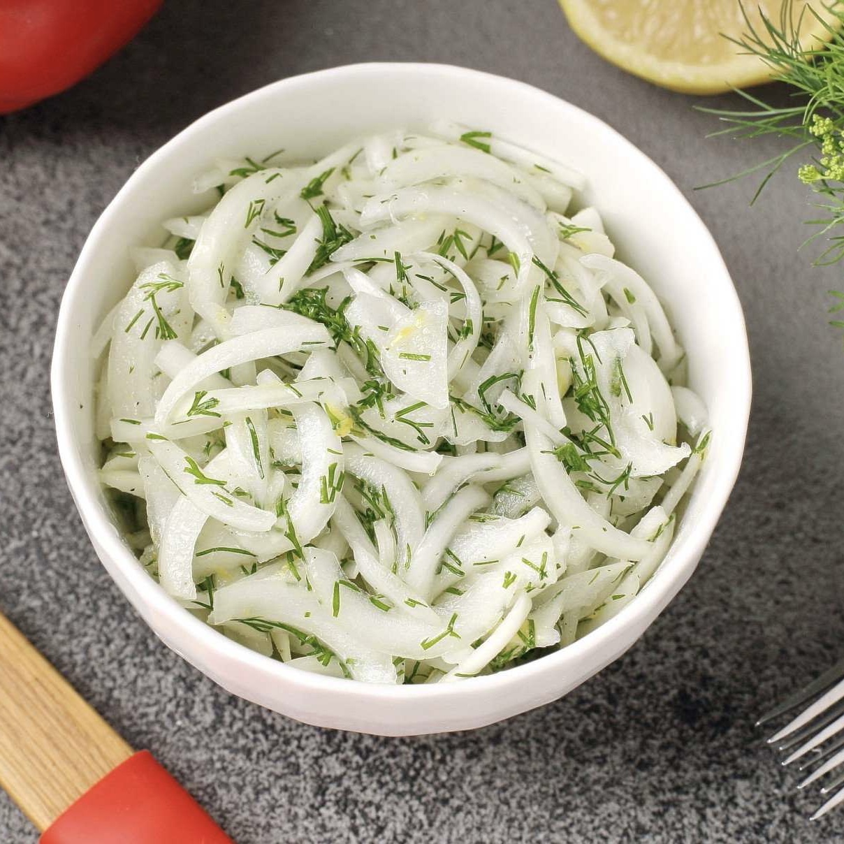 Лук маринованный