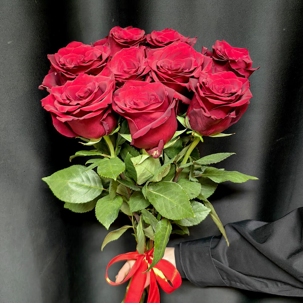 Букет из 9 красных роз для мамы (код 16)