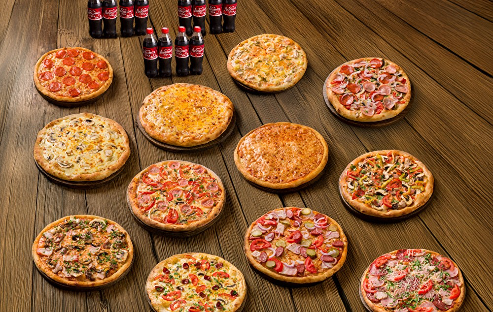 Сет XXL 12 пицц и Любимая Кола (12 шт.; по 500 мл)