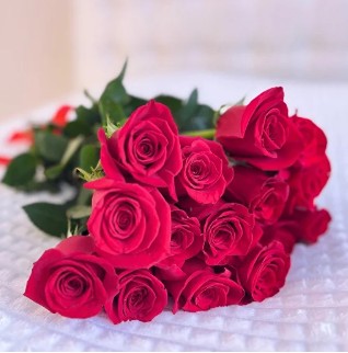 Букет роз "Галантность"