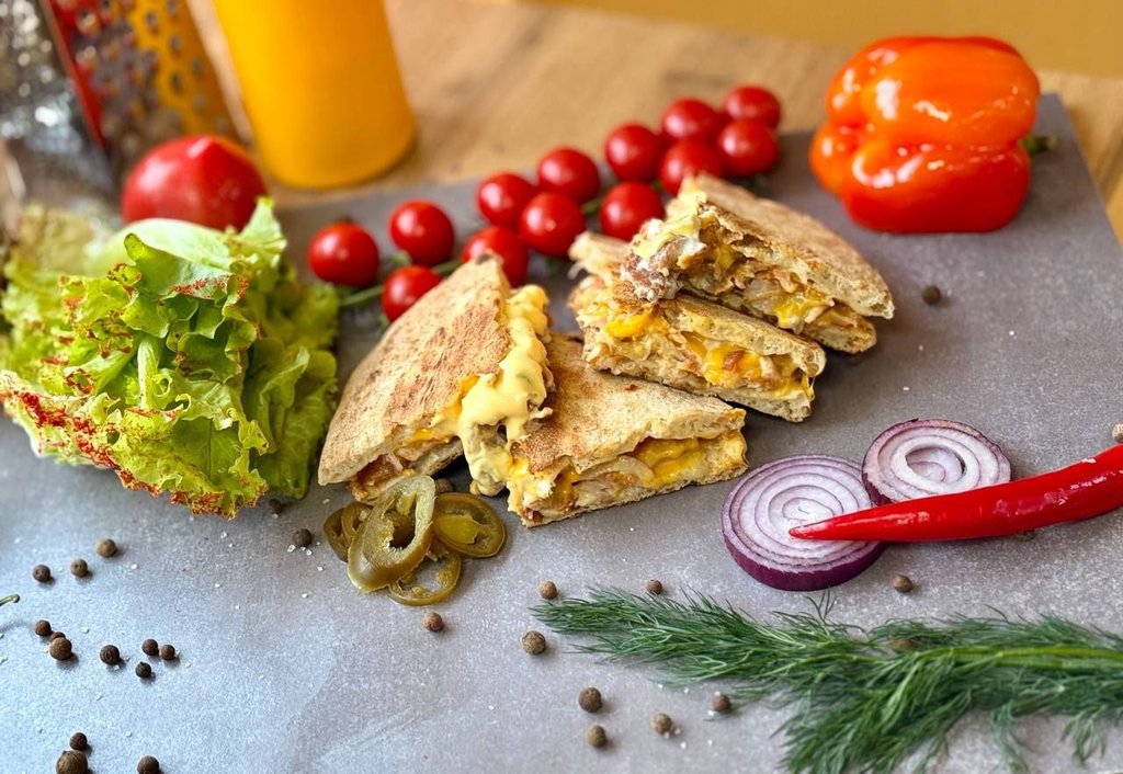 Скепасти курица