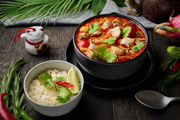 Том Ям с курицей