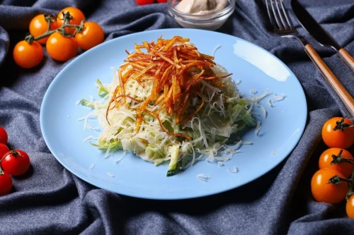 Салат с картофелем пай
