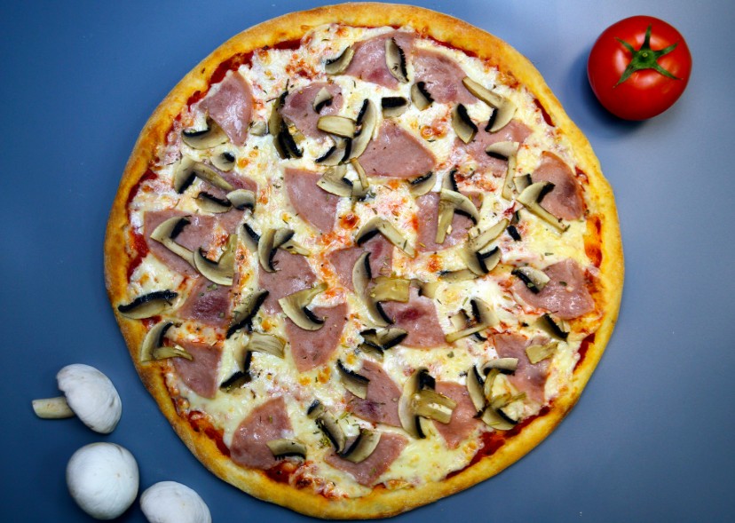 Пицца Ветчина с грибами