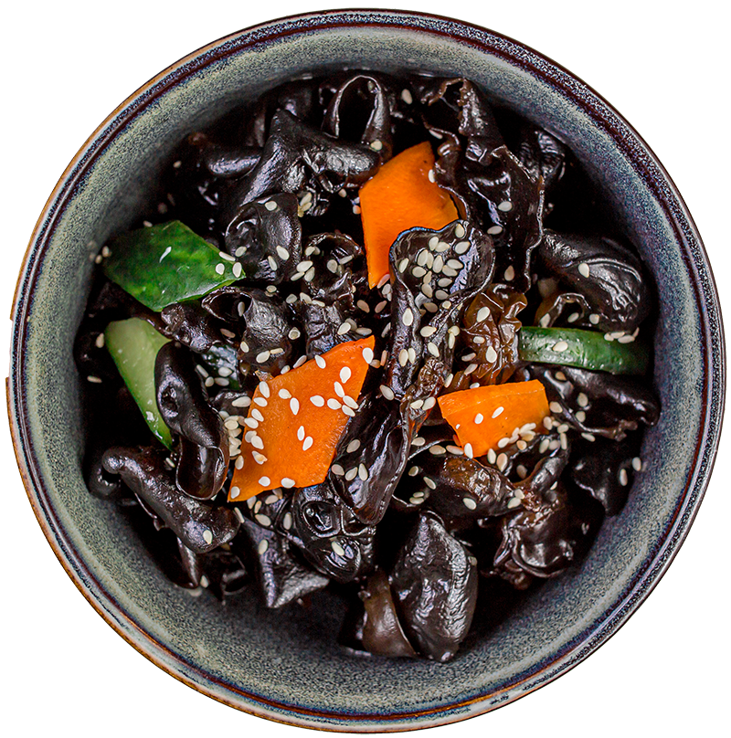 Древесные грибы с овощами