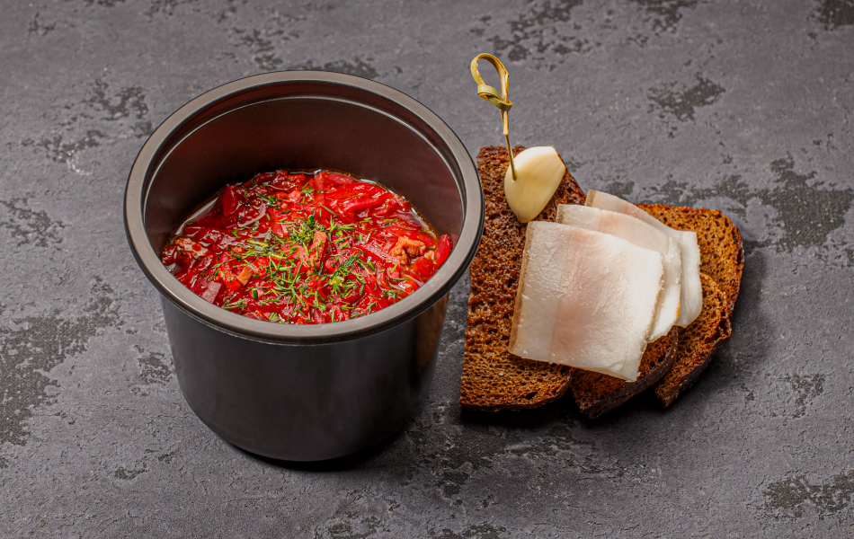 Борщ с грудинкой