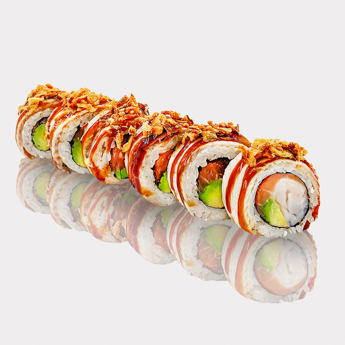 Ролл с угрём, сёмгой, авокадо и луком фри