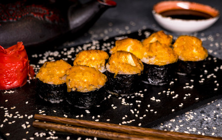 Вулкан с грибами