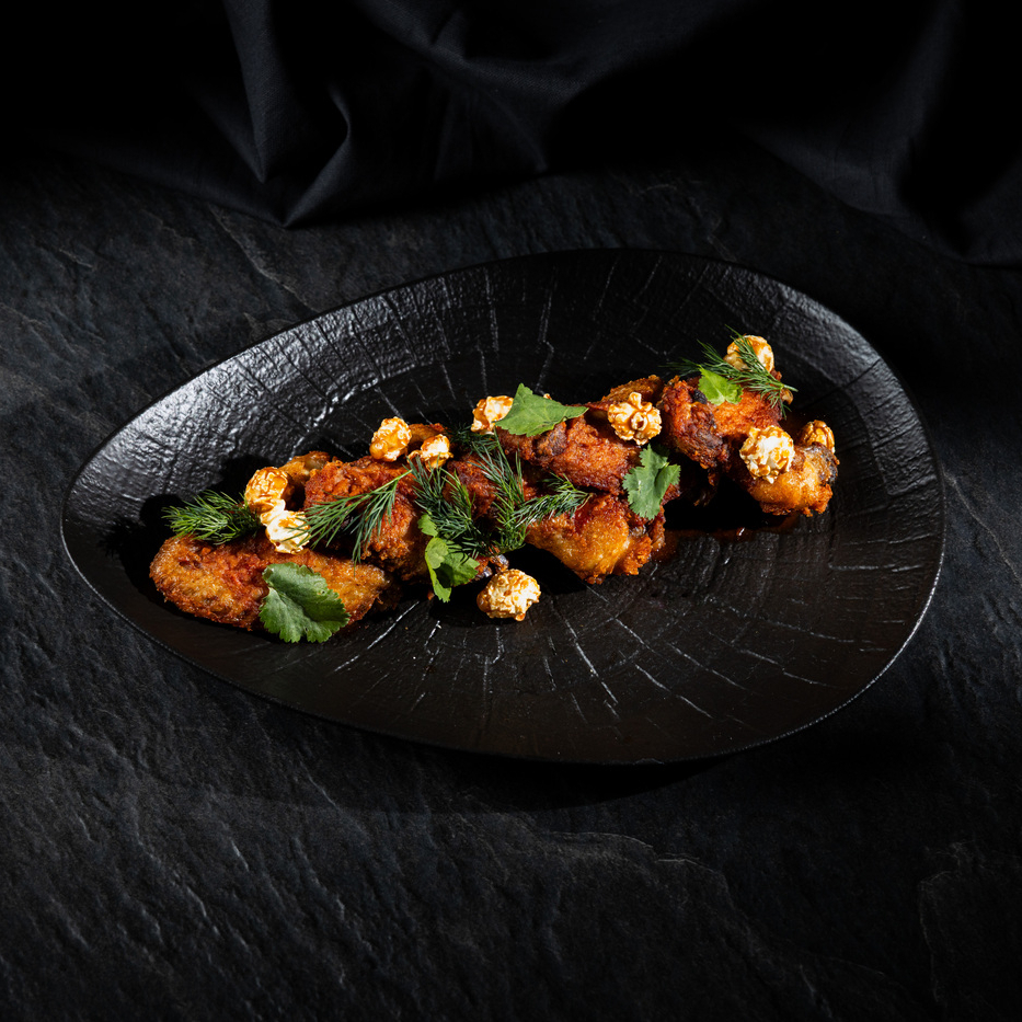 Куриные крылья в соусе кола