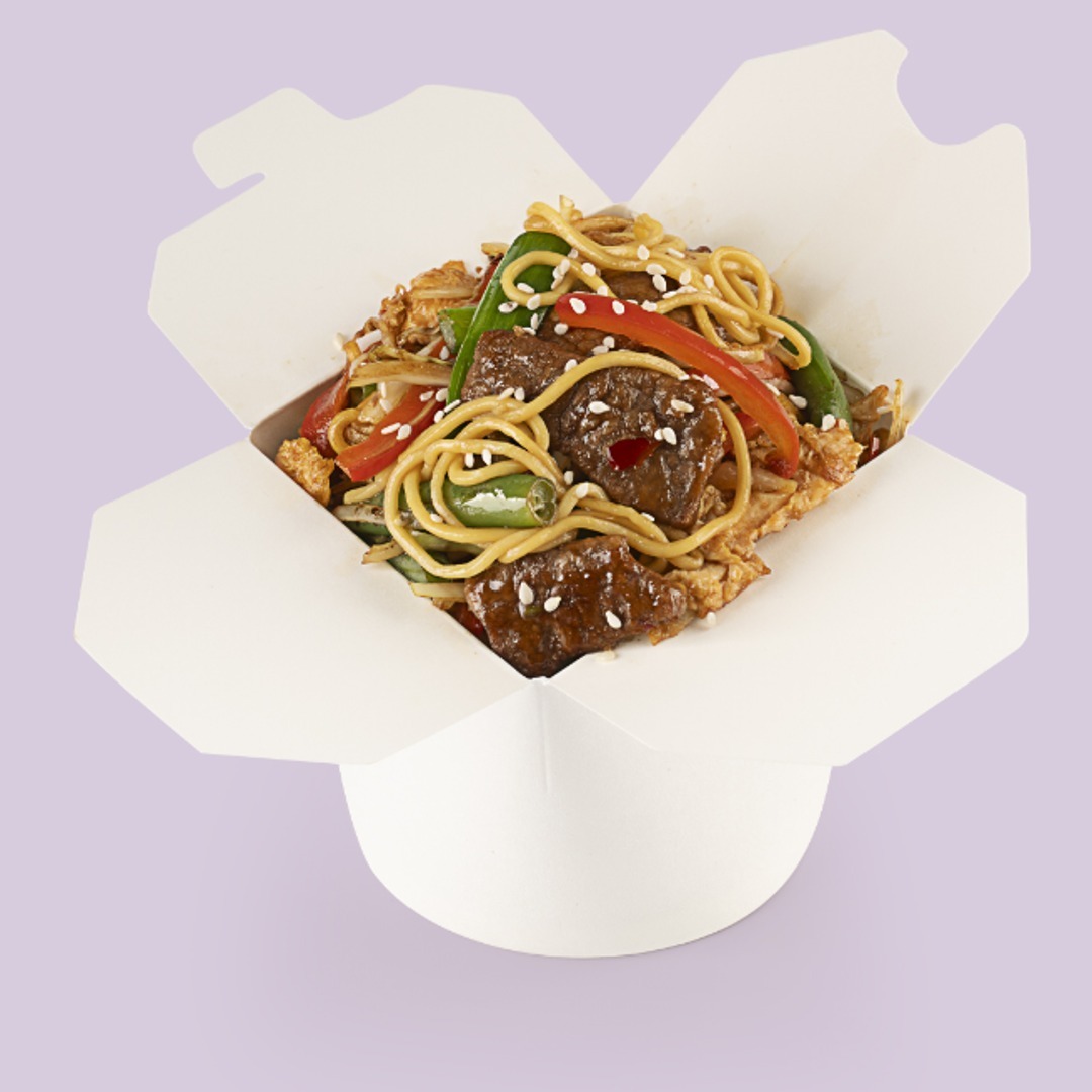 Яичная лапша с говядиной