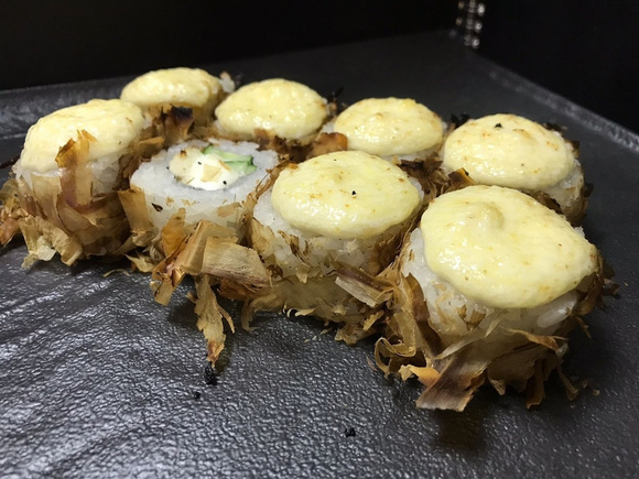 Ролл Морской еж (запеченый)