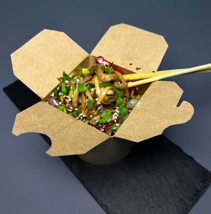 Wok Удон с морепродуктами 