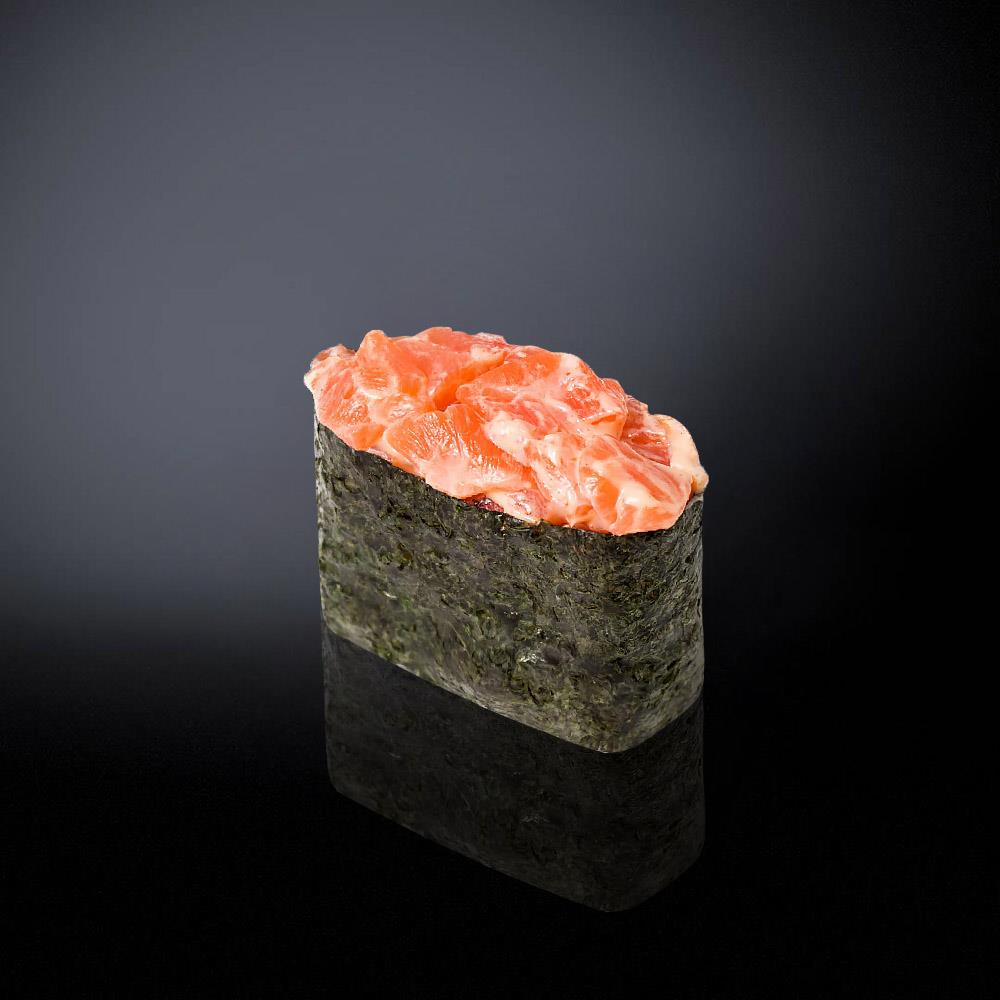 Гункан спайси тунец