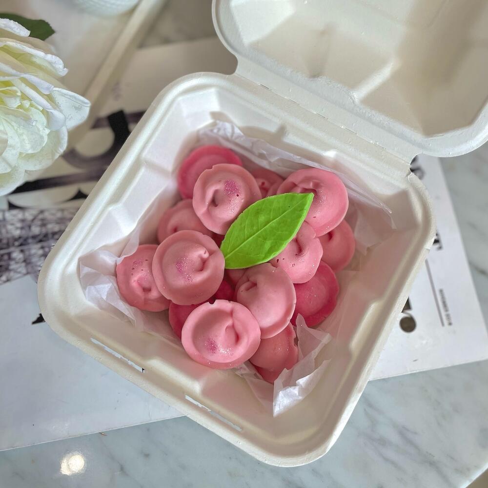 Шоколадные пельмени pink