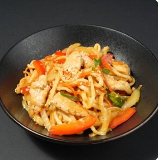 Лапша удон с курицей