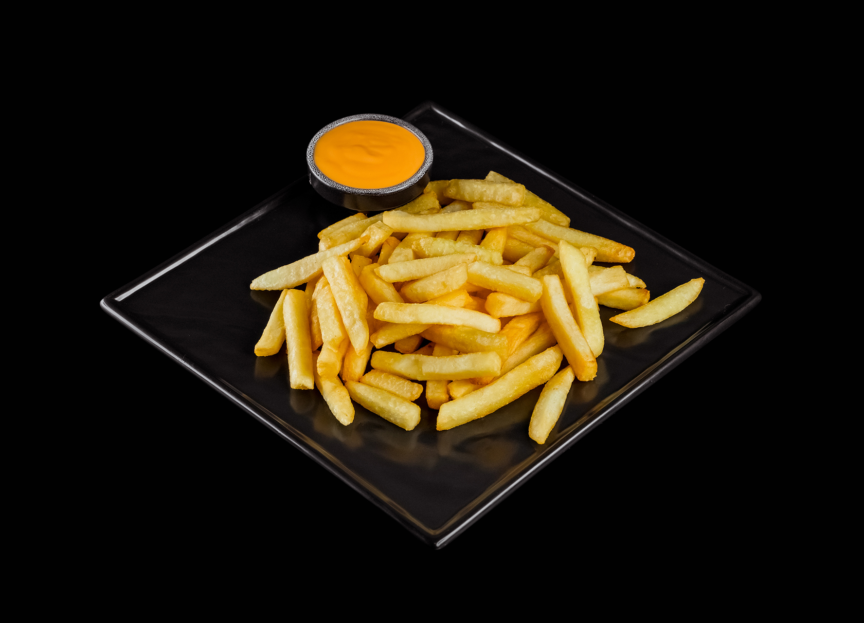 Картофель фри с сырным соусом