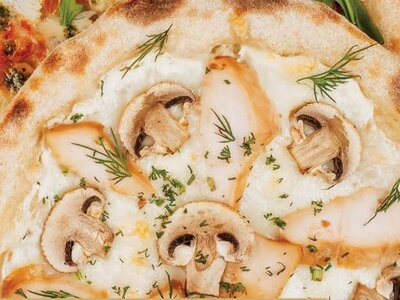 Курица с грибами большая