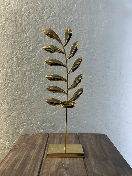 Подсвечник