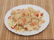 Салат Цезарь с креветками