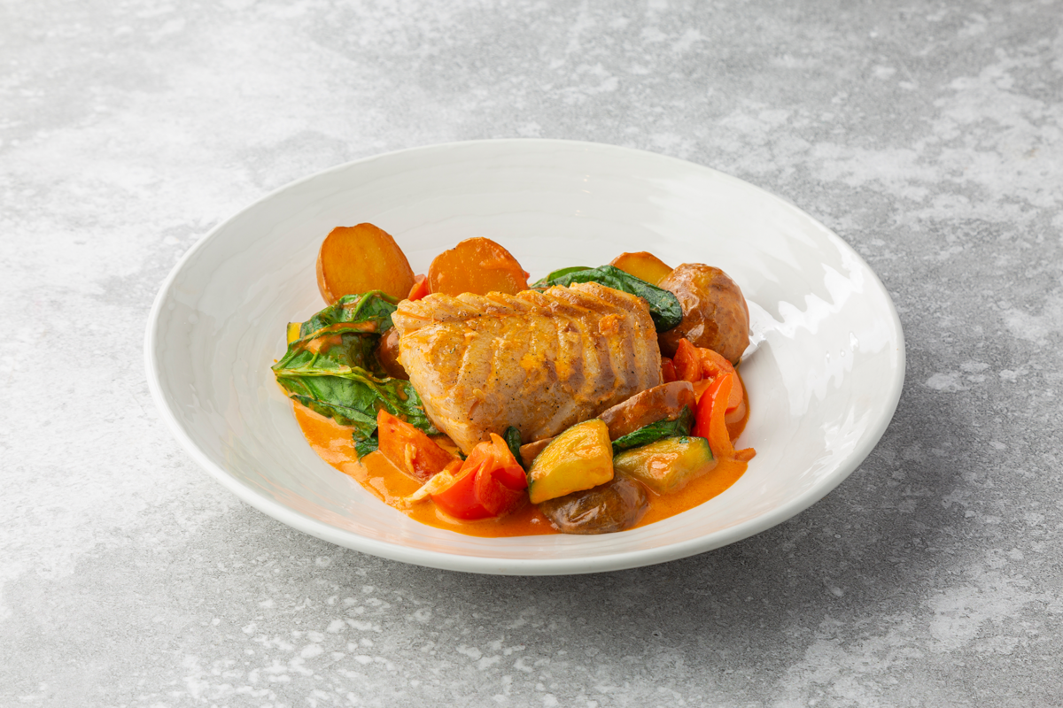 Треска с овощами и соусом том ям