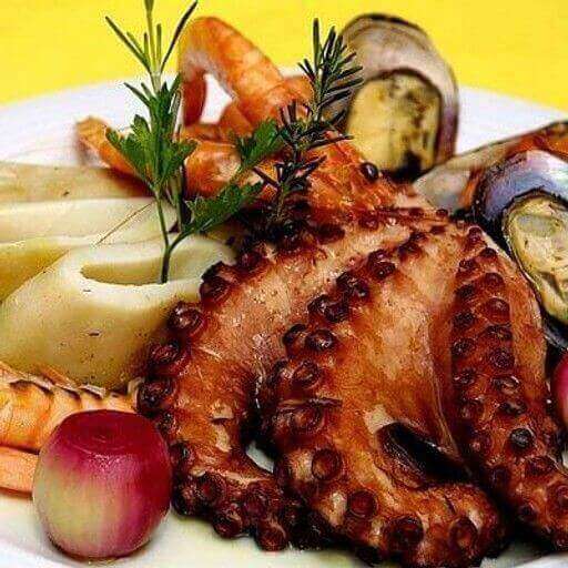 Малое плато из морепродуктов