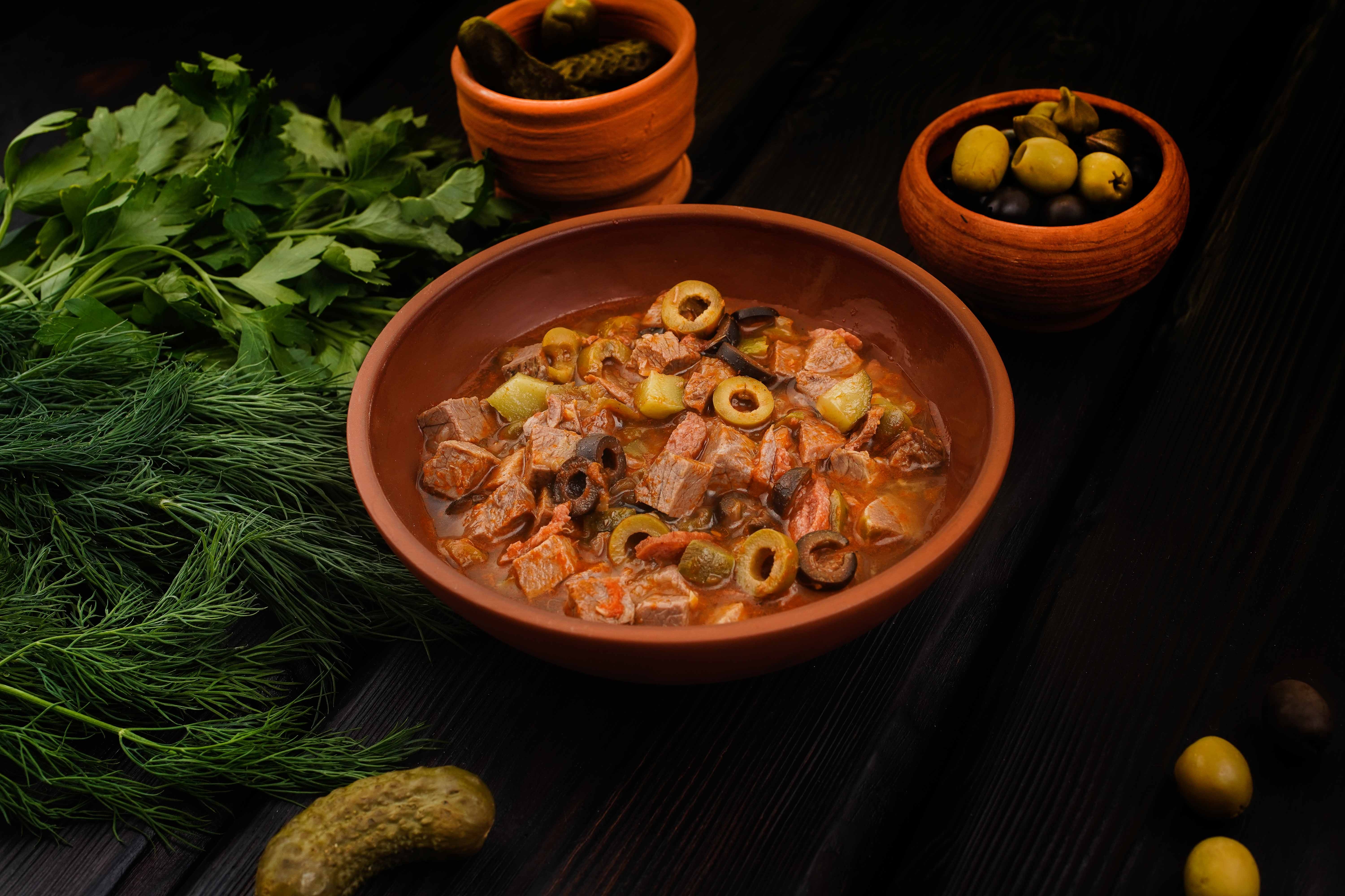 Мясная солянка