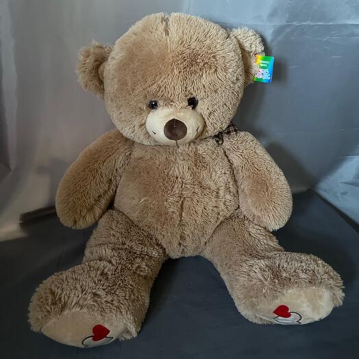 Медведь с сердечками