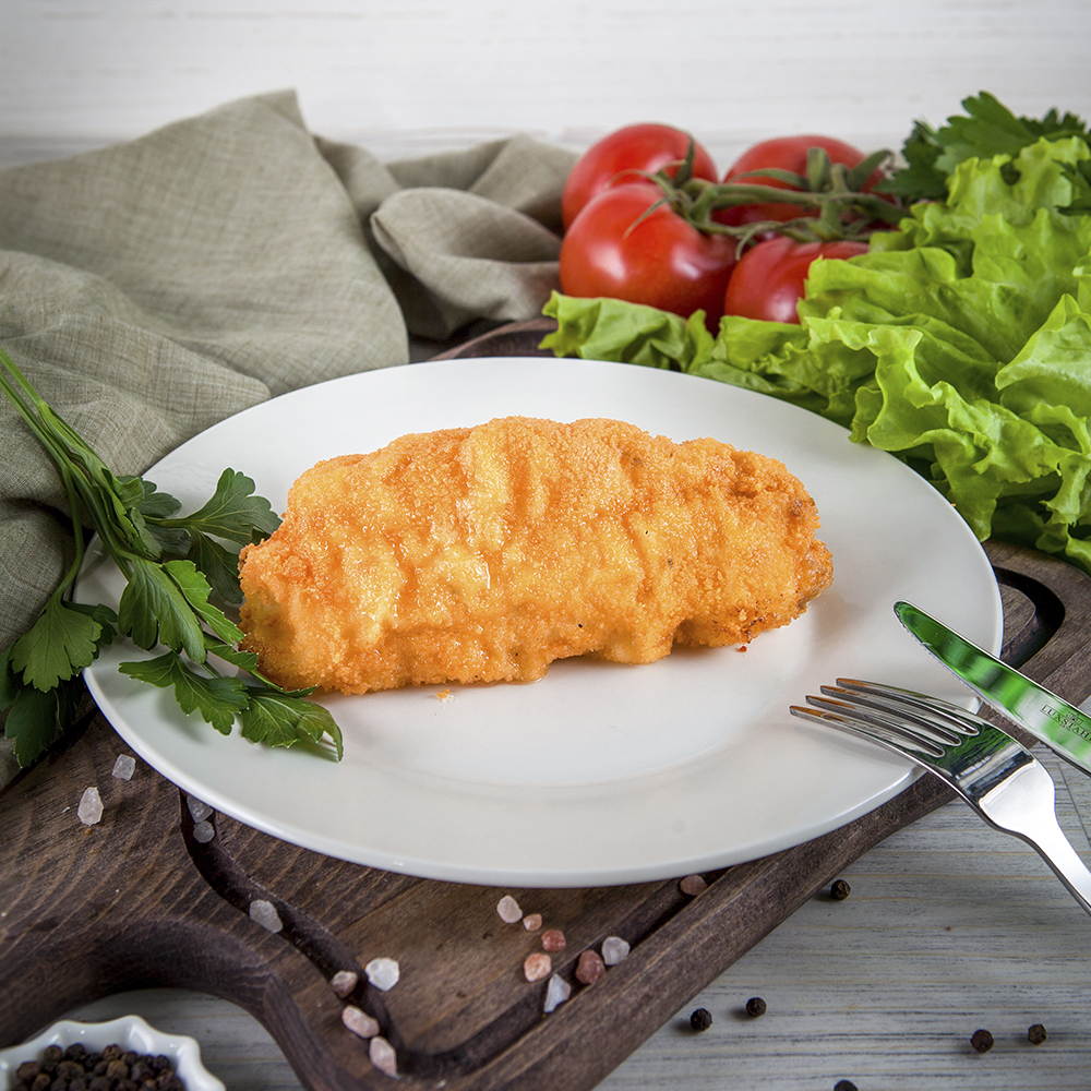 Куриный рулет с сыром и чесноком