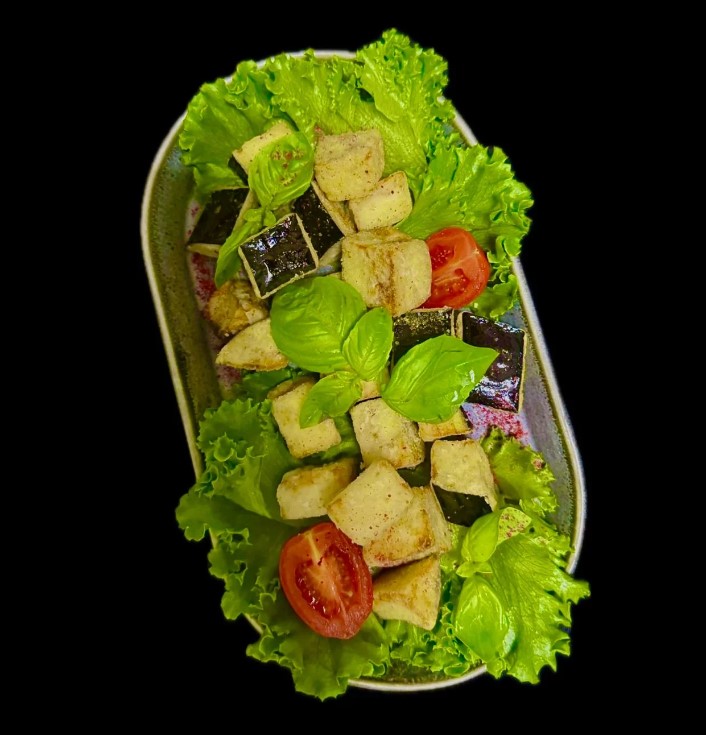 Баклажан фри с чесноком и сванской солью