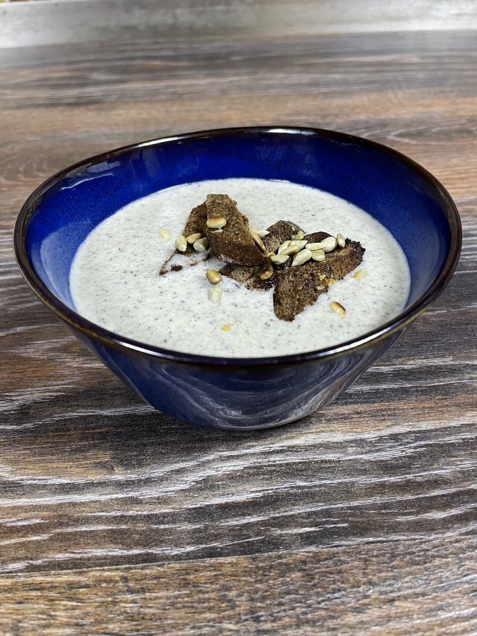 Крем суп грибной