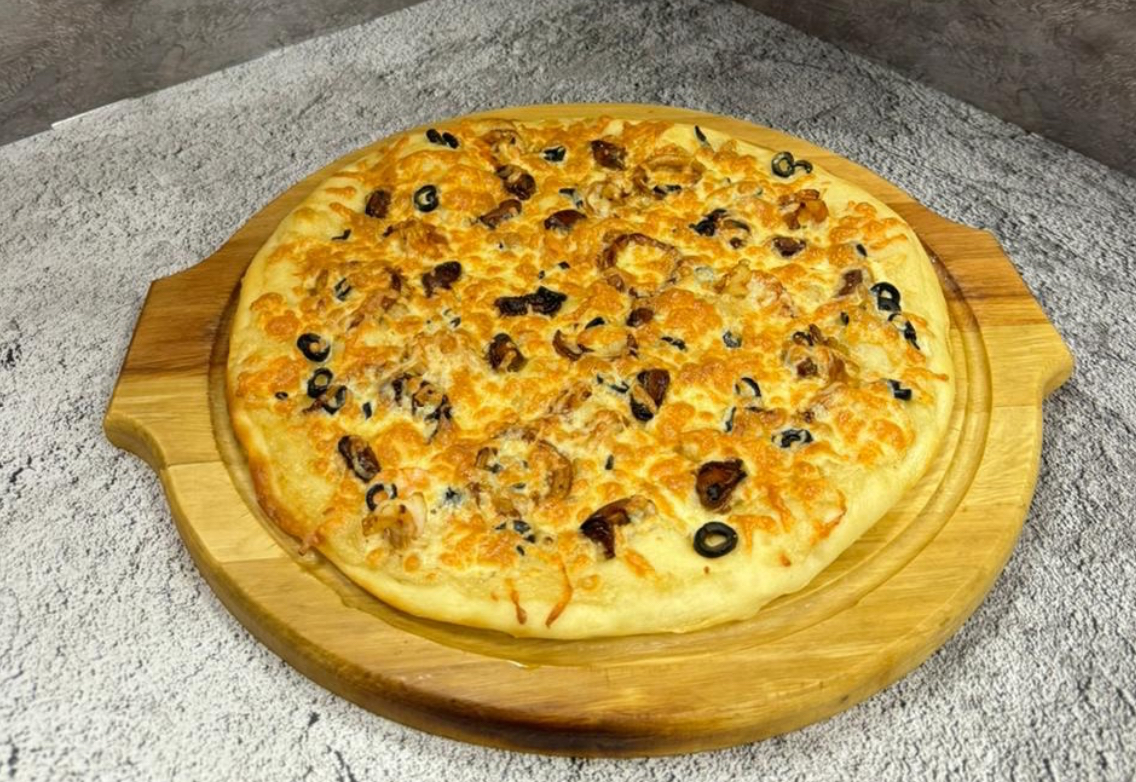 Пицца дары моря