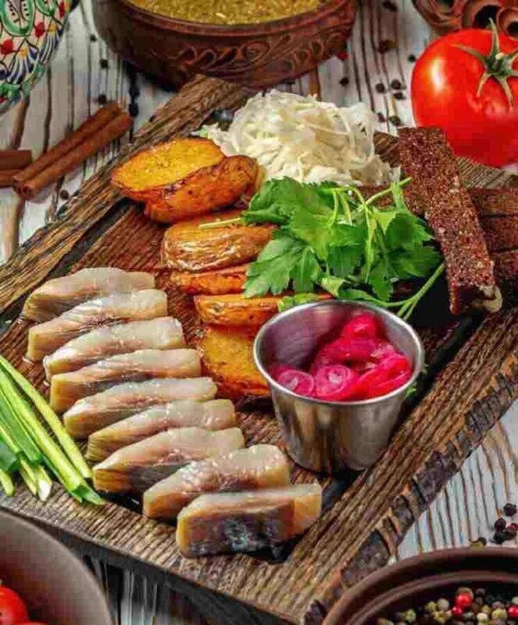 Закуска с селедочкой