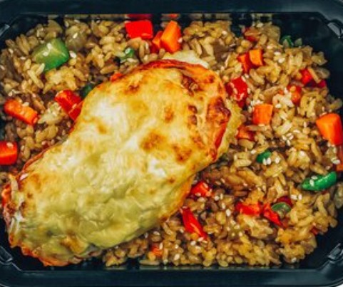 Рыба по-французски с рисом тяхан