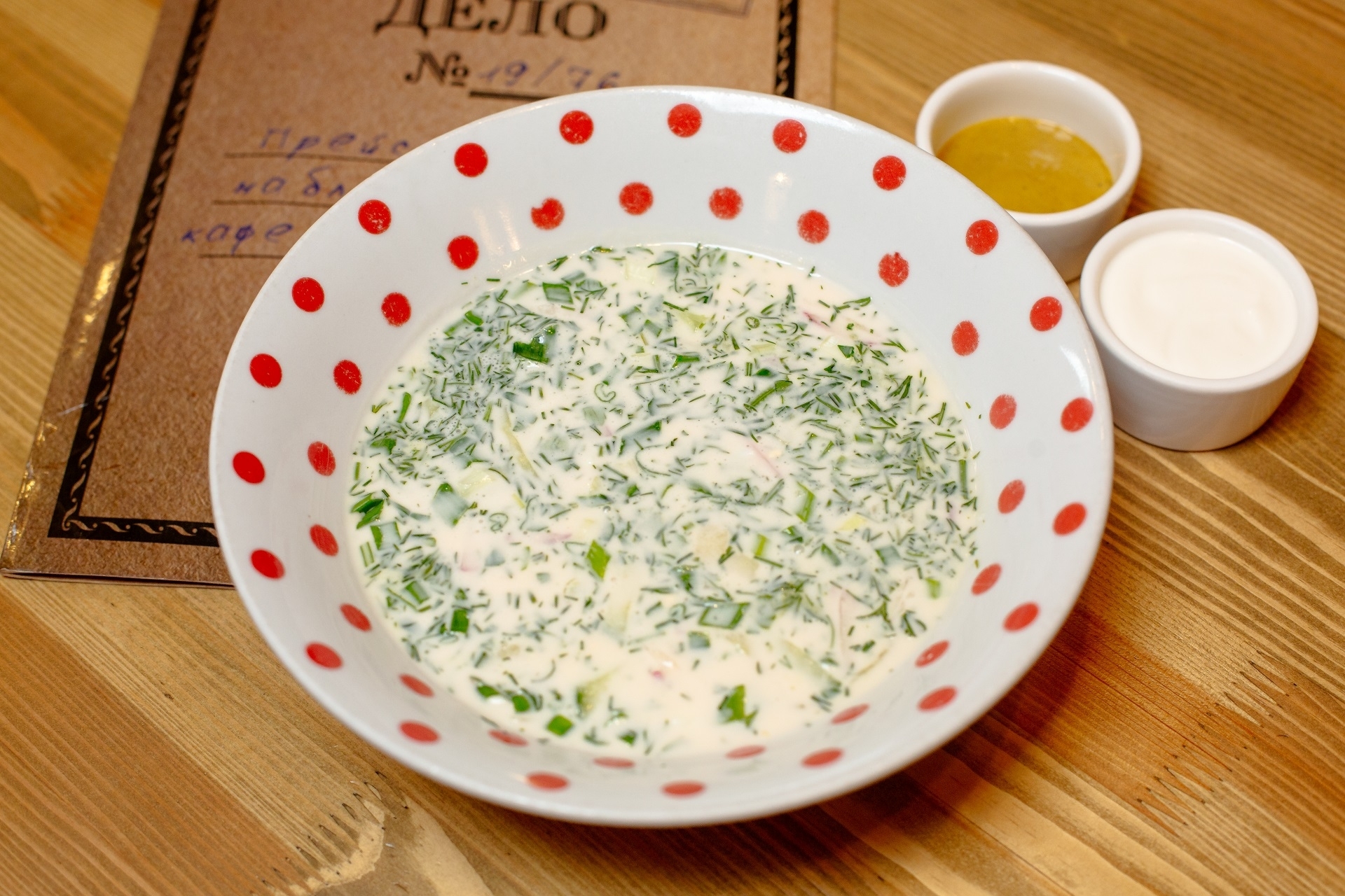 Окрошка с копченой грудкой с кефиром