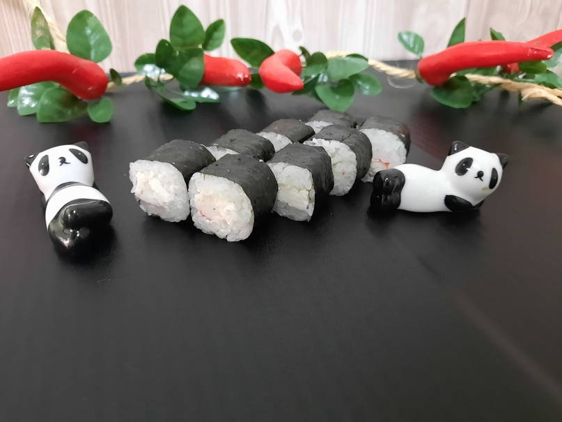 Маки со снежным крабом 