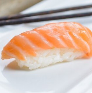 Сакэ нигири