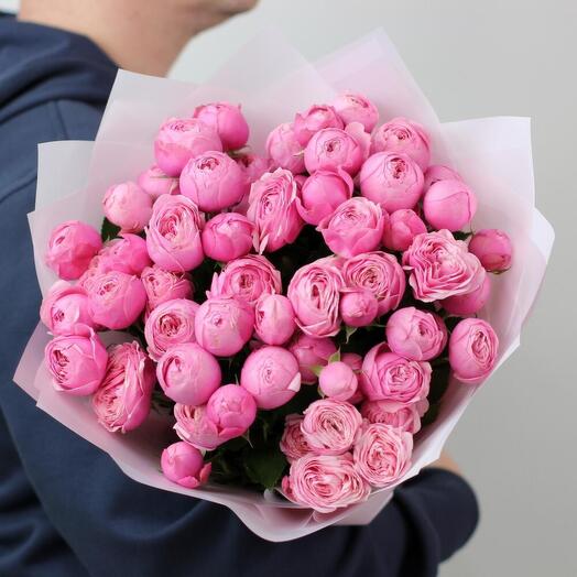 Кустовая пионовидная роза