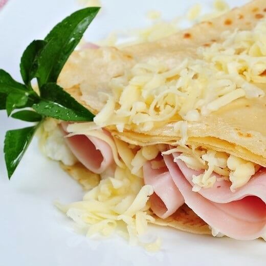 Блинчик с ветчиной и сыром 1 шт.