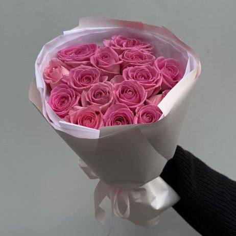 Букет из 15 розовых роз