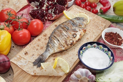 Дорадо на мангале