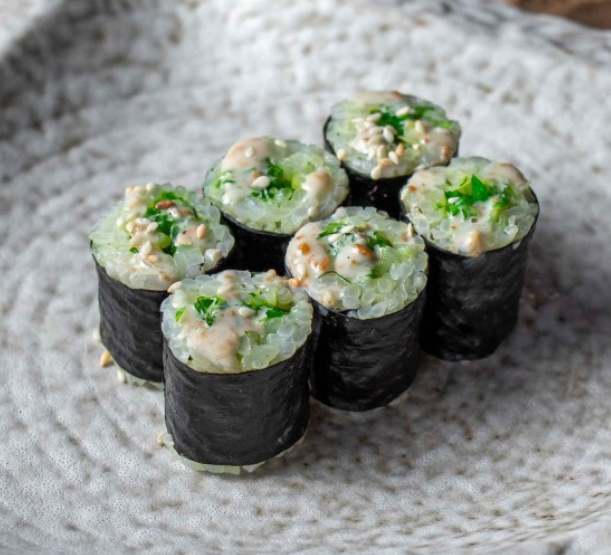 Ролл "Маки с чукой"